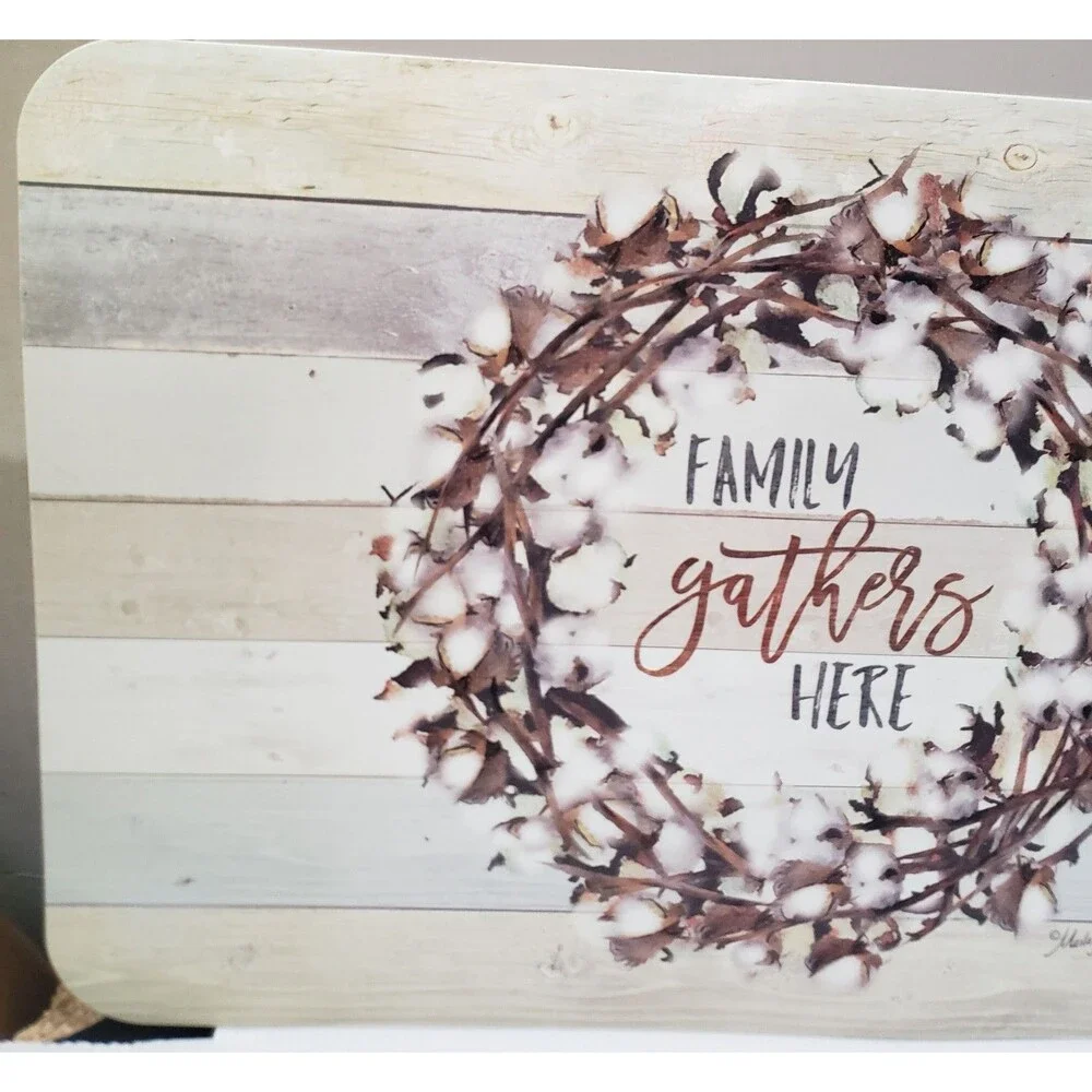 Set of 3 Same Hard Plastic Placemats (11